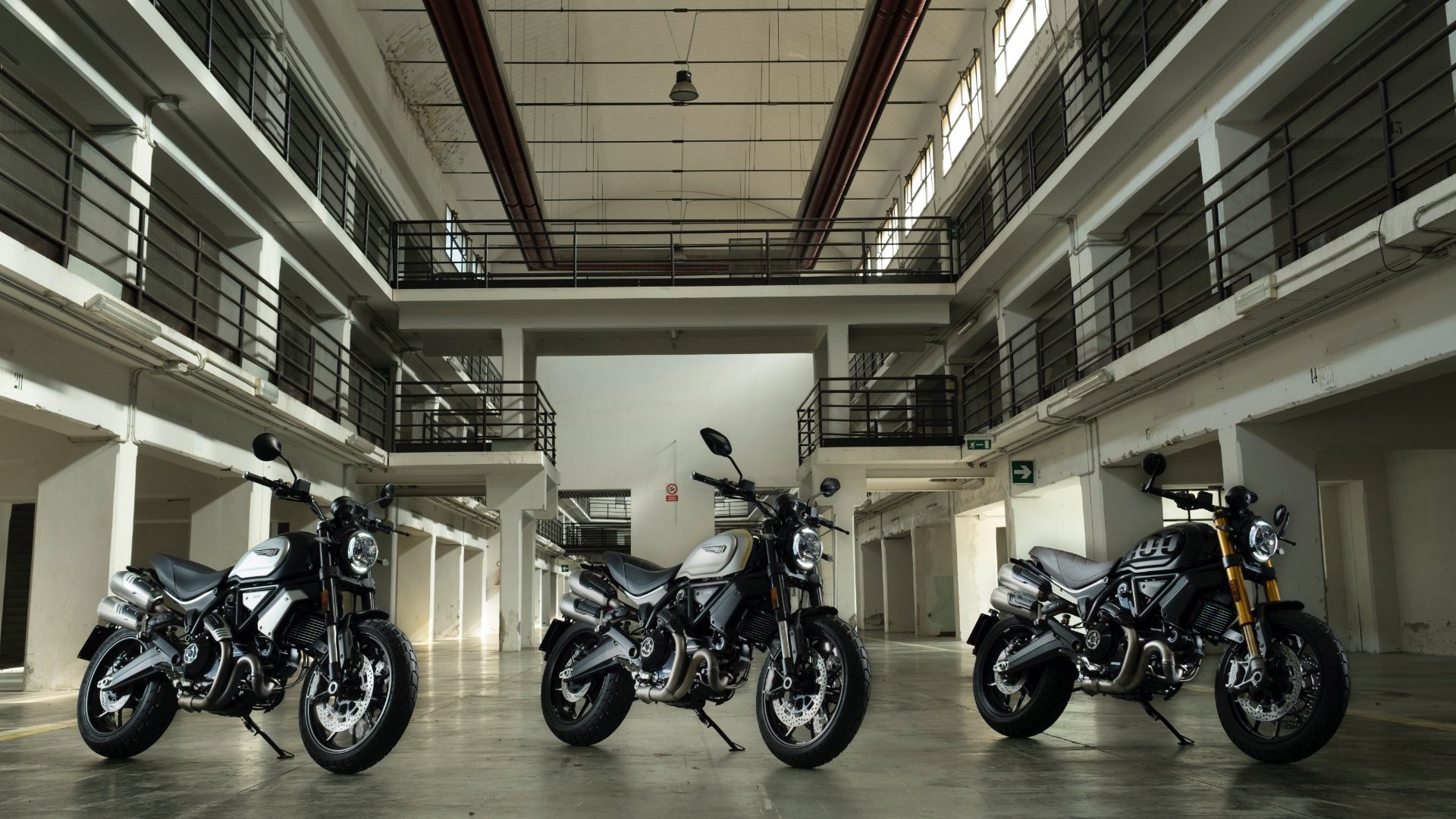 1100-dark-pro-news_6-1920x1080