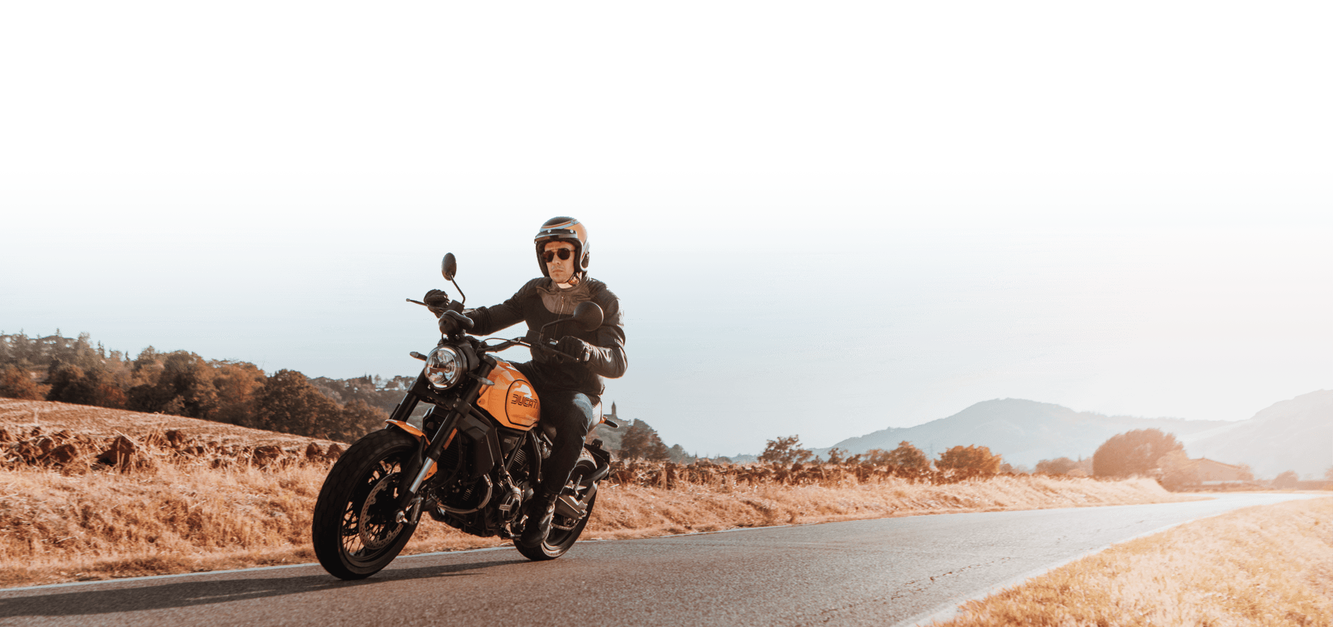 scrambler-ducati-1100-tribute-pro-unveiling-video-desktop